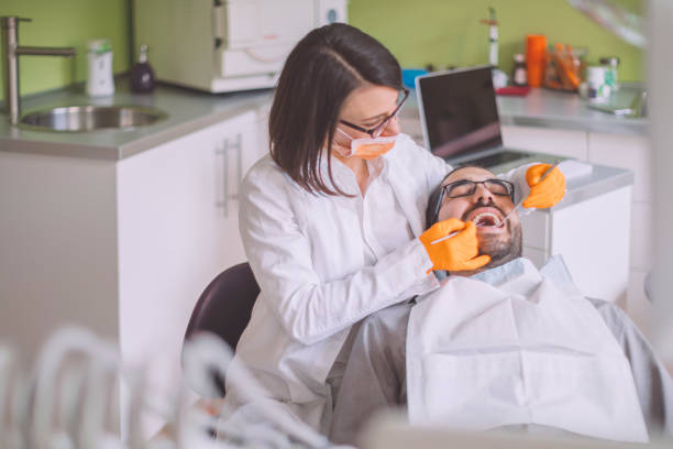 Best Broken or Chipped Tooth Repair in Sherwood, OH
